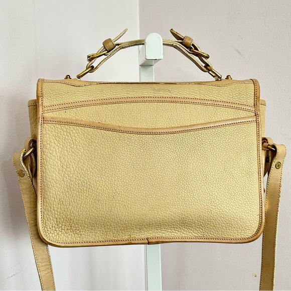 Authentic Dooney & Bourke Large Carrier Crossbody - Picture 2 of 16